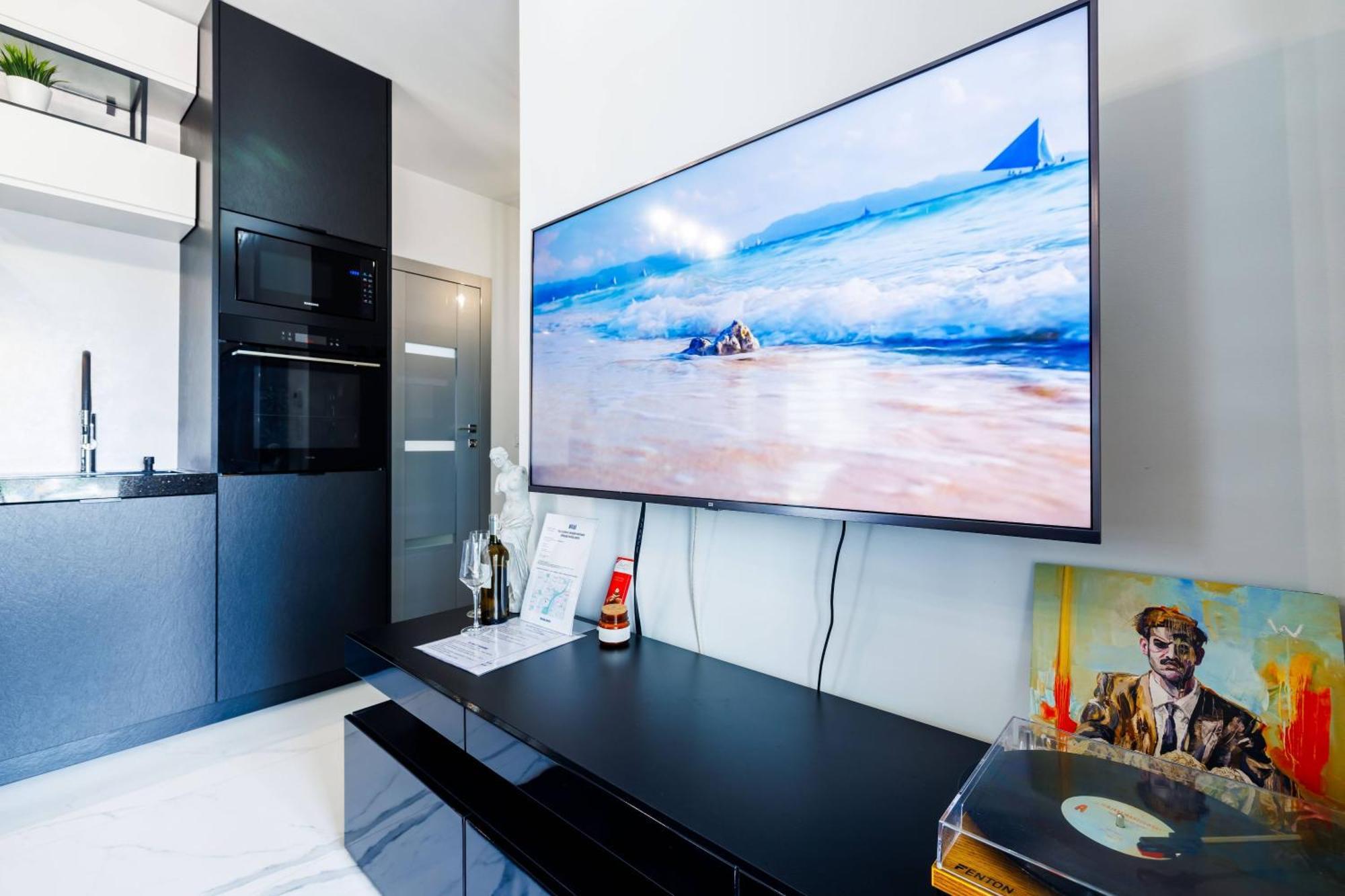 Luxury Apartment With Spa Bath- City Centre, Free Parking Rzeszów Buitenkant foto