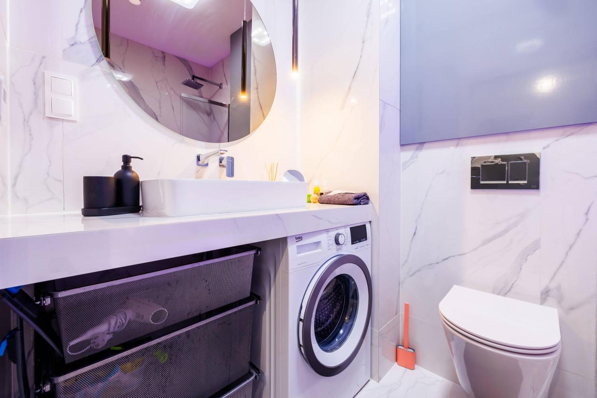 Luxury Apartment With Spa Bath- City Centre, Free Parking Rzeszów Buitenkant foto